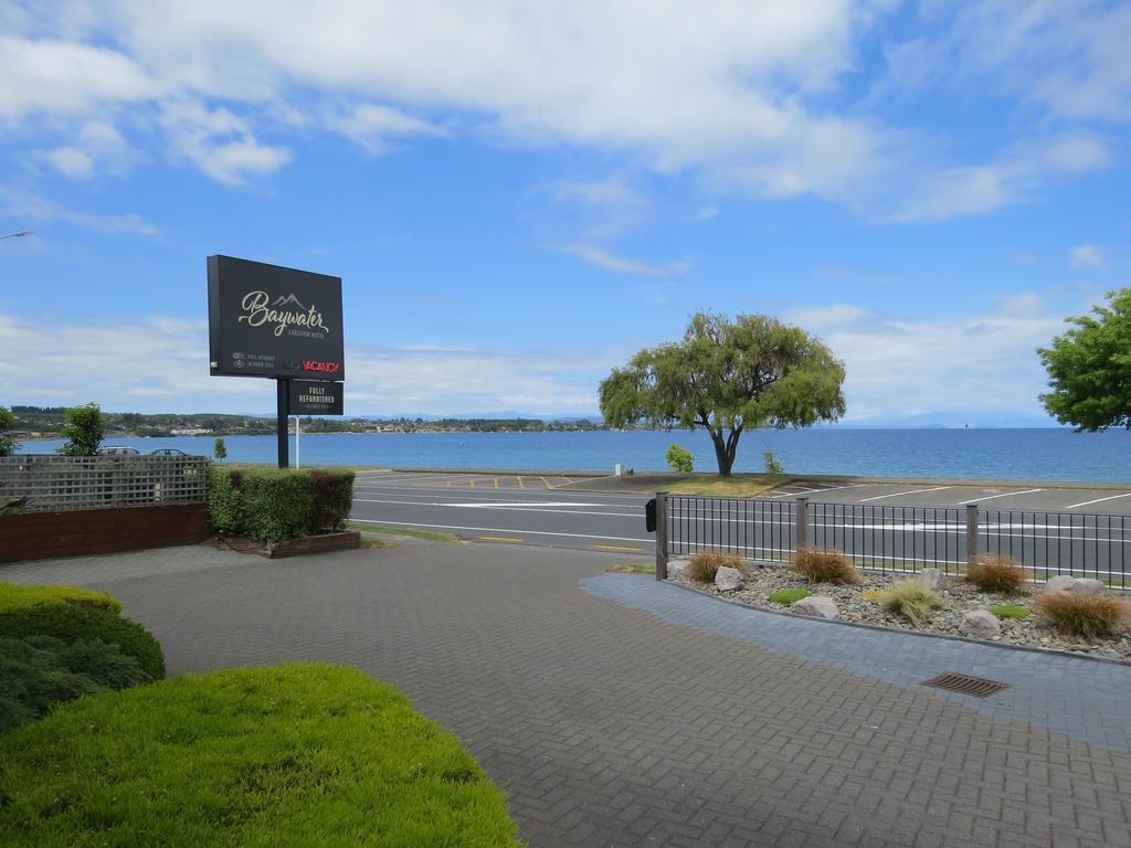 Baywater Lakeview Motel Taupo Exterior photo