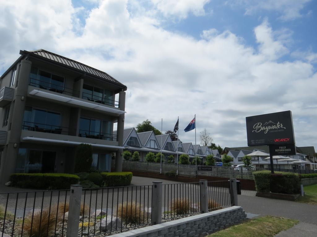 Baywater Lakeview Motel Taupo Exterior photo